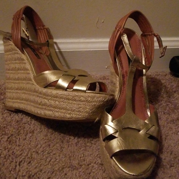 Gold wedges - Picture 4 of 4